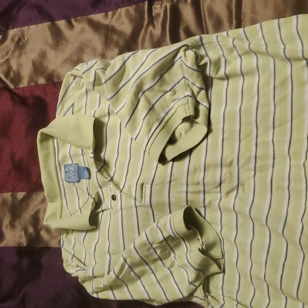 Green Polo xl shirt.  Very comfortable